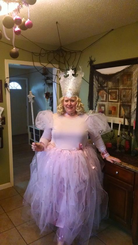 DIY Glenda the good witch. Diy Glenda Dress, Glenda The Good Witch Costume Diy, Glinda The Good Witch Costume Diy, Galinda Costume, Glinda The Good Witch Costume, The Good Witch Costume, Wizard Of Oz Costumes Diy, Good Witch Costume, Huddle Board