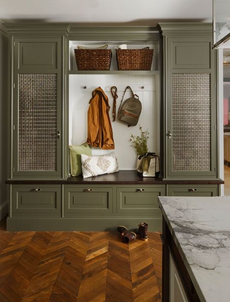 Mudroom Cabinetry, Christopher Peacock, Mud Room Storage, Mudroom Design, Boot Room, Laundry Mud Room, Mud Room, French Oak, Architectural Digest