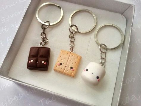 Cercei Din Lut Polimeric, Friendship Keychains, Best Friend Keychain, Friends Keychain, Friendship Keychain, Food Keychain, Friend Keychain, Jewelry Kawaii, Kawaii Keychain