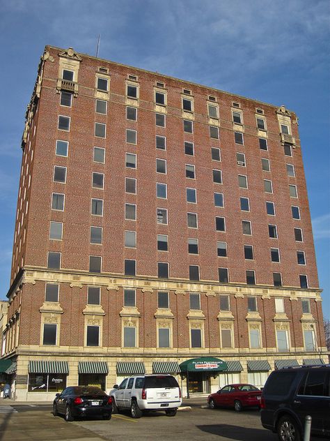 Ward Hotel, Fort Smith, AR - this building is still used by businesses, no longer a hotel - by Robby Virus, via Flickr Fort Smith Arkansas, Fort Smith, Golden Years, Brick Building, Keep It Real, Local History, Arkansas, Childhood Memories, Fort