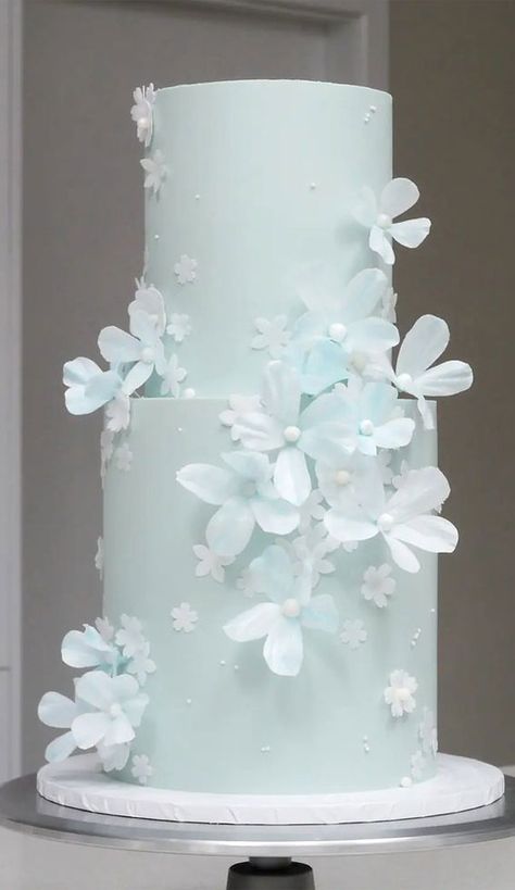 wedding cake, wedding cake ideas, wedding cakes 2023, wedding cake designs, classic wedding cake, wedding cake trends, wedding cake decorating Blue Wedding Cakes Elegant, Wedding Cakes Light Blue, Wedding Cake Structures, Wedding Cake Light Blue, Simple Wedding Cake Blue Flowers, Wedding Cake Sky Blue, Light Blue Cake, Oreo Drip Cake, Wedding Cake Light Blue Flowers