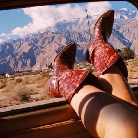 highway journey Cheap Cowgirl Boots, Red Cowgirl Boots, Western Boots Outfit, Short Cowboy Boots, Cowgirl Boots Outfit, Cowboy Aesthetic, Cowboy Shoes, Catty Noir, Western Boots Women