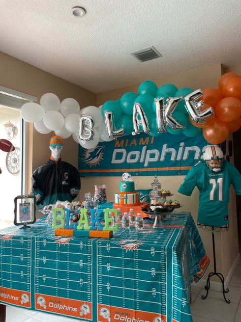 Miami Dolphins Theme Birthday Party, Dolphins Football Cake, Miami Dolphins Party Decorations, Miami Dolphin Birthday Party, La Rams Birthday Party Ideas, Miami Dolphins Party Ideas, Miami Dolphins Birthday Party, Nfl Birthday Party, Miami Dolphins Party