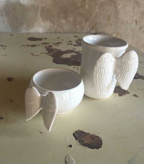 Ceramic angel wing mug and sugar bowl. Ceramic Angel Wings, Clay Angel Wings, Angel Academia, Remnant Chronicles, The Remnant Chronicles, Clay Angel, Mugs Collection, Ceramic Angels, Clay Diy Projects