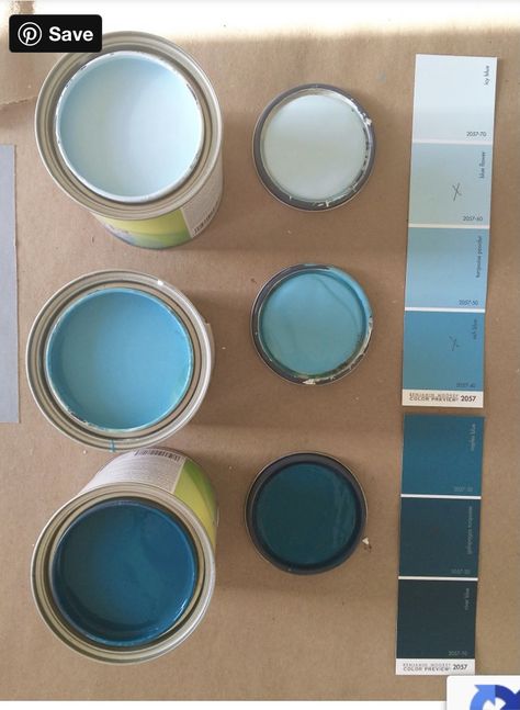 Diy Ocean Wall Painting, Ocean Painted Wall, Ocean Wall Mural Painting Diy, Teal Ombre Wall, Ombre Wall Paint Diy, Turquoise Painted Walls, Ombre Painted Walls, Painted Wall Mural, Faux Paint Finishes