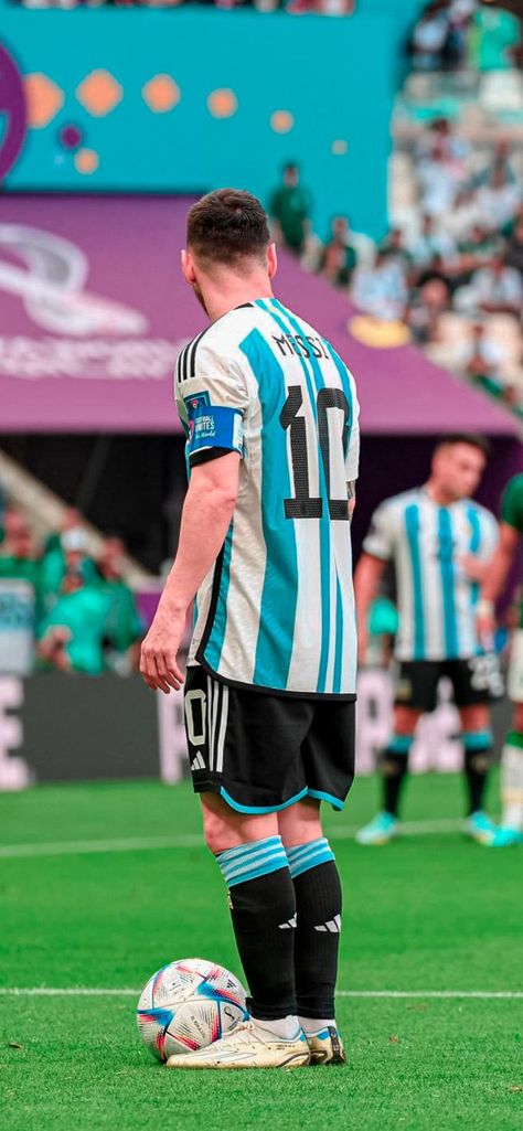 Argentina Fifa World Cup 2022, Messi Argentina 2022, Lionel Messi Argentina, Messi World Cup, Soccer Pro, Social Media Specialist, Messi Videos, Football Or Soccer, Lionel Messi Wallpapers