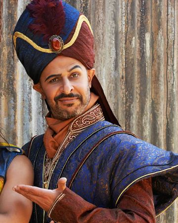 Jafar (Descendants) | Villains Wiki | FANDOM powered by Wikia The Isle Of The Lost, Fairy Godmother Wand, Descendants Clothes, Descendants Wicked World, Descendants Characters, Disney Channel Movies, Disney Channel Descendants, Isle Of The Lost, Disney Channel Original