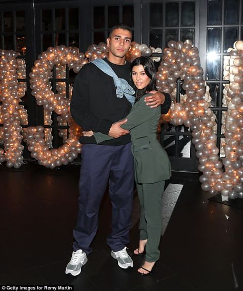 Kourtney Kardashian Boyfriend, Kourtney Kardashian Instagram, Younes Bendjima, Penelope Disick, Kourtney Kardashian Style, Celebrity Bodies, Post Baby Body, Tristan Thompson, Kardashian Family