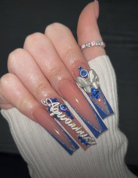 Aquarius Nails Acrylic Long, Birthday Nails Inspiration Aquarius, Nails For Aquarius, 21st Birthday Nails Bling, Aquarius Bday Nails, Nails Ideas For 18th Birthday, 2002 Nails Design, Aquarius Inspired Nails, Aquarius Themed Nails