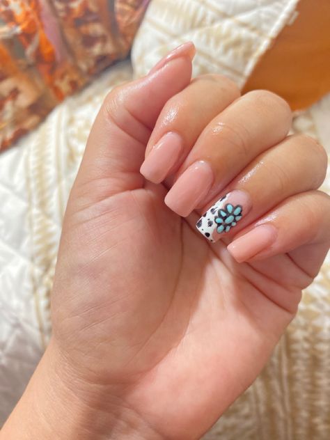 Teal Country Nails, Teal Western Nails, Western Fall Nails, Boho Western Nails, Western Style Nails, Aztec Nail Designs, Country Acrylic Nails, Rodeo Nails, Cowboy Nails