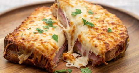 Bacon Pasta Recipes, French Sandwich, Crispy French Fries, Croque Madame, Ham And Cheese Sandwich, Bacon Pasta, Sliced Ham, Bread Toast, Gooey Cheese