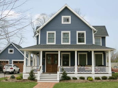 Victorian Farmhouse Exterior, Exterior Remodel Before And After, House With White Trim, Farmhouse Exterior Colors, Exterior Home Renovation, Red Roof House, Farmhouse Exterior Design, Victorian Farmhouse, Farm House Colors