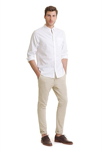 Look Casual Hombre, Khaki Groom, Guayabera Outfit, Cream Linen Pants, Cream Shirt Dress, French Ideas, Beach Wedding Outfit, Casual Wedding Attire, Informal Wedding Dresses