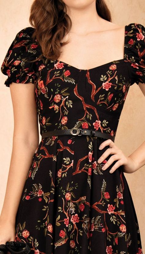 8c01a75941549a705cf7275e41b21f0ddesc45286483ri Stylish Kurtis Design, Frock Fashion, Diy Clothes And Shoes, Frock For Women, Dress Neck Designs, Elegant Dresses Classy, Stylish Dresses For Girls, Stylish Dress Designs, Pinterest Fashion