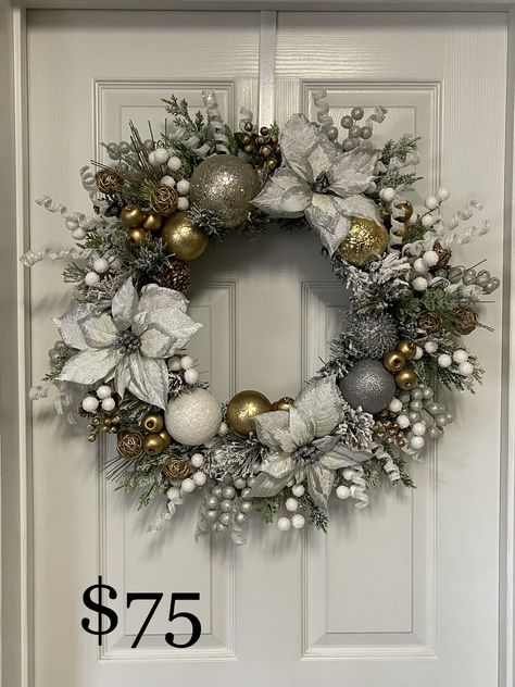 Silver And Gold Christmas Decor Diy, Gold And White Wreath, Silver And Gold Christmas Wreath, Elegant Christmas Tree Decorations, Christmas Bows Diy, White Christmas Wreath, Holiday Wreaths Diy, Door Wreaths Diy, Elegant Christmas Trees