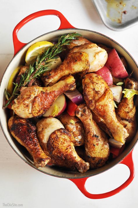 browned chicken legs in pot Recipes In Dutch Oven, Baked Chicken Quarters, Dutch Oven Roast Chicken, Oven Baked Chicken Legs, Chicken Leg Quarter Recipes, Dutch Oven Chicken, Chicken Breast Crockpot Recipes, Crockpot Chicken Breast, Chicken Leg Recipes