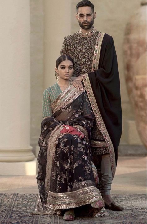 Sabyasachi Designs, Sabyasachi Bridal, Sabyasachi Mukherjee, Sabyasachi Sarees, Lace Fancy, Saree Style, Latest Dress Design, Indian Bridal Hairstyles, Indian Bridal Dress