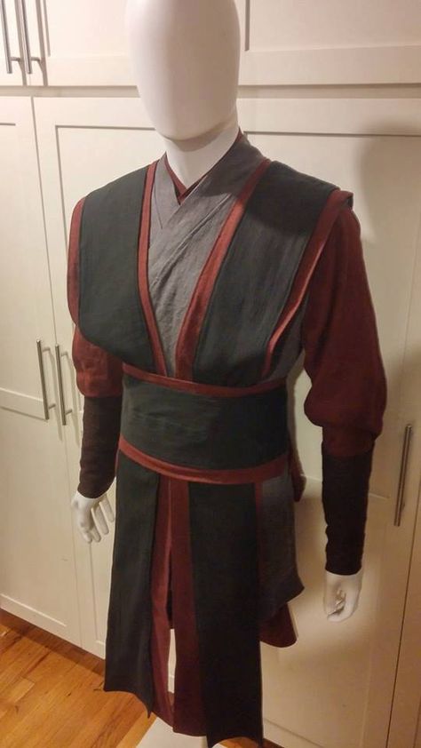 Double tabard/obi style approved Sleeveless Jedi Robes, Sith Robes, Jedi Robes, Sith Lord Cosplay, Jedi Tunic, Star Wars Sewing, Sith Cosplay, Sith Costume, Jedi Robe