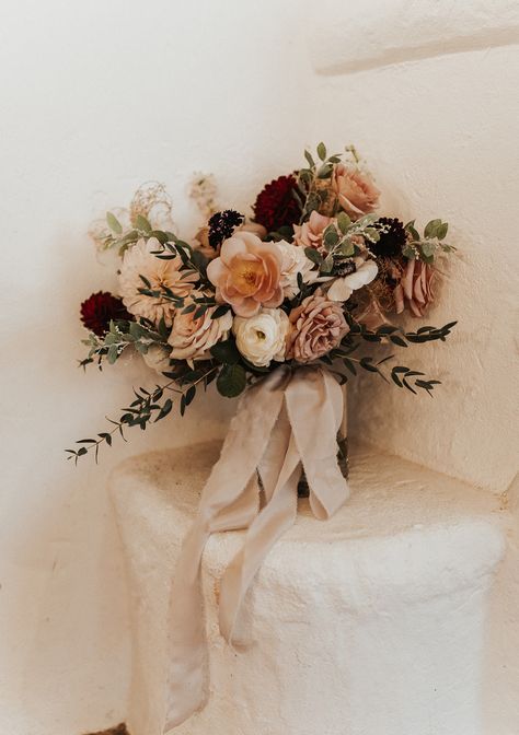 Boho Bridal Bouquet, Dusty Rose Wedding, Fall Wedding Flowers, Wedding Flower Inspiration, October 2022, Garden Roses, Boho Bridal, Wedding Mood, Bride Bouquets