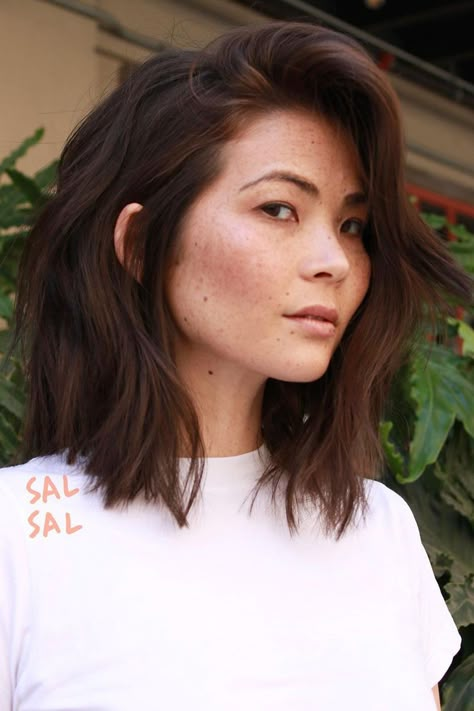 Swept-Over Side-Part Bob Thick Short Hairstyles Shoulder Length, Shoulder Length Hair Full Face, Medium Length Haircut Money Piece, Shoulder Length Hair Textured, Textured Shoulder Length Bob, Low Maintenance Haircut Wavy Hair, Shoulder Length Bob Side Part, Shoulder Length Textured Hair, Shoulder Length Bob Thick Hair