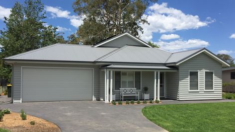 Shale Grey Colorbond Roof, Basalt Roof Colour Scheme, Charcoal Driveway, Colorbond Basalt, Colorbond Surfmist, Exterior House Options, Australian Country Houses, Charcoal House, Hamptons House Exterior