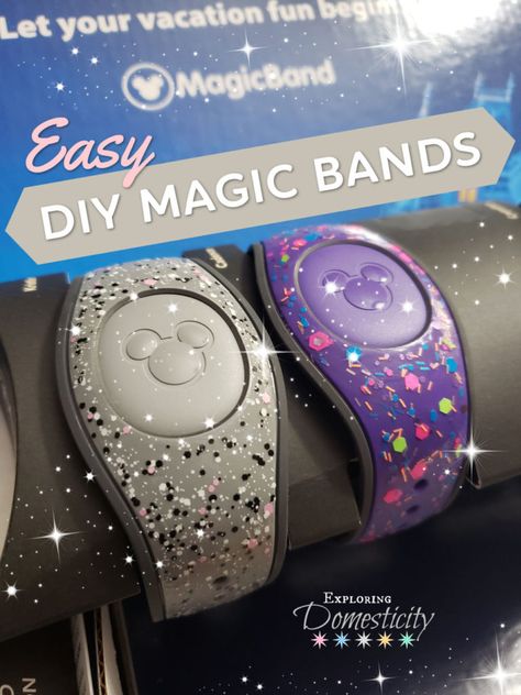 Magic Bands Decorated, Disney Ootd, Disney Bands, Disney Mouse Ears, Disney Magic Bands, Disney Secrets, Mouse Trap, Disney Tattoo, Family Outings