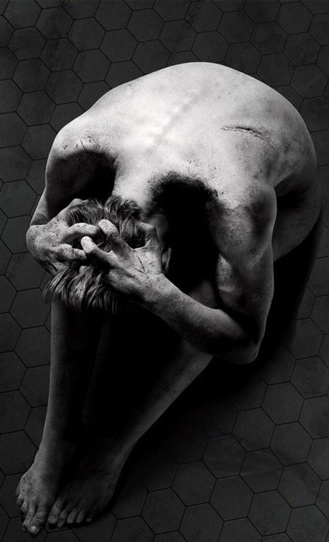 Art Sinistre, Creepy Photography, Body Art Photography, Penny Dreadful, Foto Tips, Illusion Art, Creepy Art, Ap Art, Dark Photography