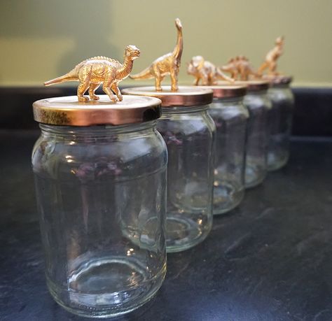 Dinosaur Pickle Jar Upcycle DIY Diy Dinosaur Decor, Glass Jar Diy, Simple Centerpieces Diy, Dinosaur Wedding, Best Pickles, Centerpiece Diy, Dinosaur Birthday Party Decorations, Diy Centerpiece, Pickle Jar