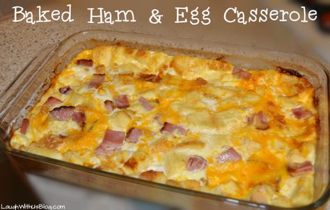 Baked Ham and Egg Casserole Ham And Egg Casserole Recipes, Baked Eggs Casserole, Ham And Egg Casserole, Egg Benedict, Ham Casserole, Egg Bake, Ham And Eggs, Egg Casserole Recipes, Breakfast Casserole Easy