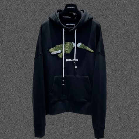 Palm Angels Men's Black Hoodie Black Hoodie Men, Angel Man, Palm Angels, Black Green, Black Hoodie, Man Shop, Sweatshirts Hoodie, Brand New, Outfit Inspo