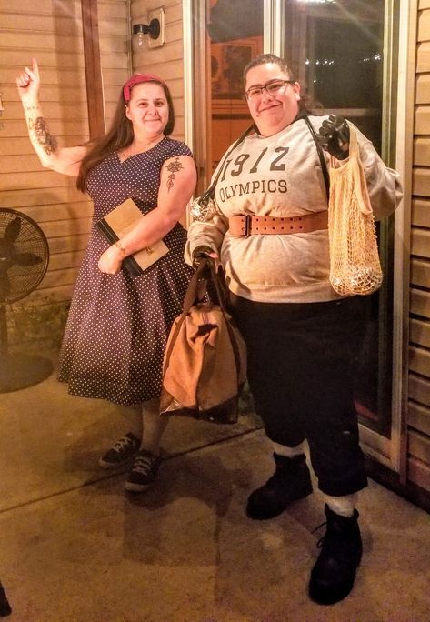 Mathilda Halloween Costume, Mrs Wormwood Matilda Costume, Miss Honey Costume, Matilda Costume Women, Matilda Costumes, Honey Costume, Matilda Miss Trunchbull, Miss Trunchbull, Miss Honey