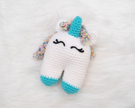 Tanner The Triceratops, Free Dinosaur Crochet Pattern, Dinosaur Crochet Pattern, Free Crochet Patterns For Beginners, Dinosaur Crochet, Bunny Lovey, Foundation Single Crochet, Lovey Pattern, Crochet Patterns Free Beginner