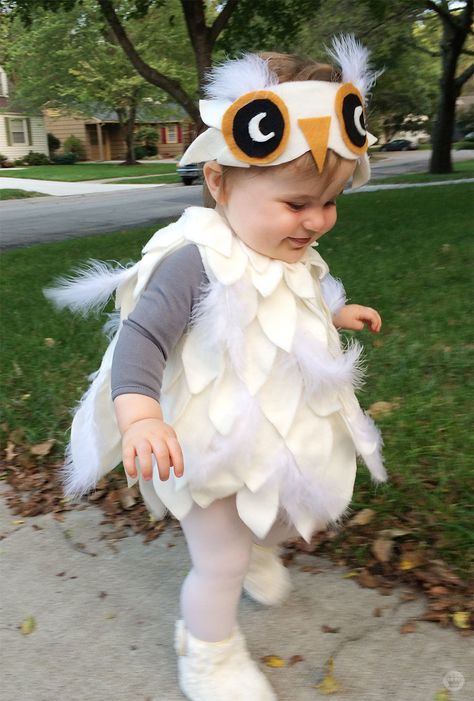 Toddler Owl Costume Diy, Homemade Owl Costume, Felt Costumes For Kids, Diy Duck Costume, Toddler Owl Costume, Diy Owl Costume, Owl Costume Kids, Baby Owl Costume, Owl Costume Diy