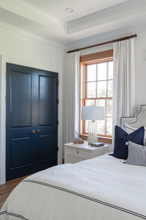 45 Interior Door Color Ideas You’ll Want To See