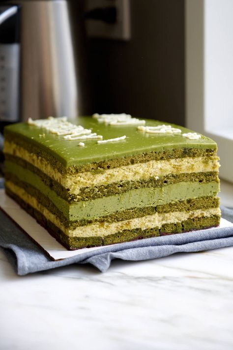 Matcha Opera Cake - Taste of Artisan Opera Cake Recipe, Portuguese Custard Tart Recipe, Custard Tarts Recipe, Opera Cake, Matcha Cake, Molten Chocolate, Custard Tart, Berry Cake, Baking Stone