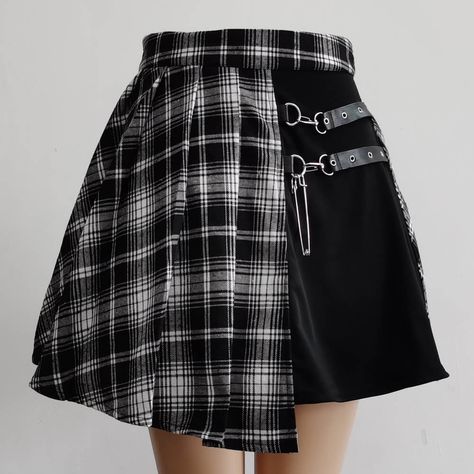 White High-Waist Punk Asymmetric Cutout Pleated Skirt Punk Look Hip Hop, Harajuku Skirt, Wind Skirt, Goth Skirt, Harajuku Punk, Style Anglais, Estilo Harajuku, Womens Pleated Skirt, Plaid Pleated Skirt