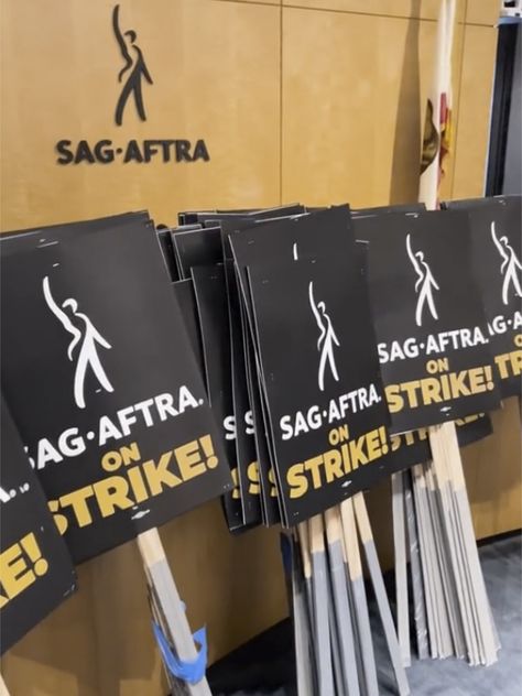 Sag Aftra On Strike, Strike Poster, Picket Signs, Sag Aftra, Nicole Brown, Yvette Nicole Brown, Writers, Signs, Quick Saves