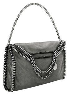 Stella McCartney Faux Leather Chic All Season Tote in Grey Stella Mccartney Bag Falabella, Stella Mc, Edgy Accessories, Stella Mccartney Falabella, Stella Mccartney Bag, Vegan Leather Tote, Stylish Shoulder Bag, White Tote, Grey Leather