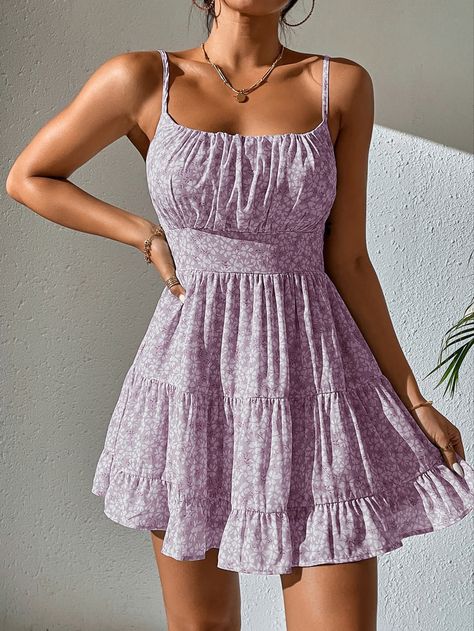 Dresses With Shirring, Summer Dress Purple, Floral Pattern Outfit, Short Floral Dress Casual, Purple Dresses Casual, Short Summer Dress Outfits, Cute Casual Dresses For Summer, Cute Short Dresses Casual, Cute Short Summer Dresses