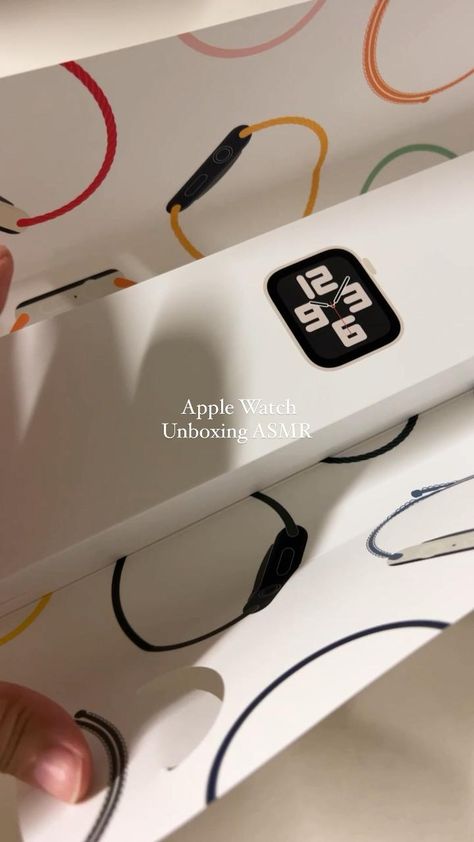 Aesthetic Apple Watch Strap, Apple Watch Aesthetic Bands, Smart Watch Aesthetic, Apple Watch Unboxing, Apple Unboxing, Apple Watch Aesthetic, Unboxing Aesthetic, Aesthetic Apple Watch, Apple Watch Hacks