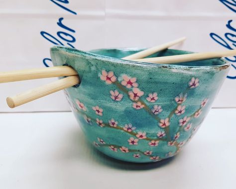 Noodle bowl painted at color me mine red deer Noodle Bowl Painting Ideas, Pottery Painting Ideas Ramen Bowl, Noodle Bowl Pottery, Sushi Bowls, Clay Cafe, Painted Bowls, Ceramic Creations, Clay Painting, Color Me Mine