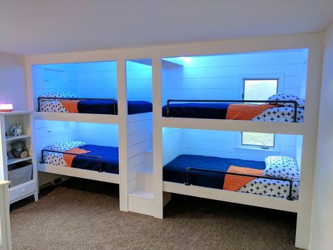 built in bunk beds, I did it... - Album on Imgur 4 Bunk Beds, Bunk Bed Sets, Bunk Bed Rooms, Bunk Bed Plans, Triple Bunk Beds, Bed Stairs, Diy Bunk Bed, Bunk Beds Built In, Built In Bunks