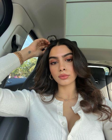 Movie Boyfriend, Khushi Kapoor, Selfie Makeup, Birthday Photography, Celebrity Trends, Bollywood Movie, Film Producer, Bollywood Stars, Best Photo