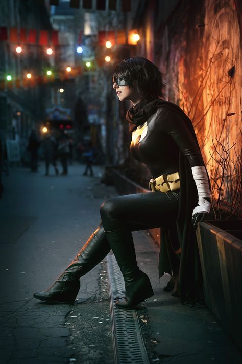 Batwoman Cosplay, Batgirl Cassandra Cain, Batgirl Art, Batgirl Cosplay, Bat Costume, Cassandra Cain, Dc Cosplay, Daily Pictures, Black Bat