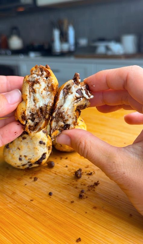 Air Fryer Stuffed Chocolate Chip Bagel Bites | GF  — dliciouslyinspired Chocolate Chip Bagel, Chocolate Chip Bagels, Recipe Air Fryer, Avocado Brownies, Bagel Chips, Bagel Bites, Chocolate Chip Cheesecake, Easy Cheesy, Self Rising Flour