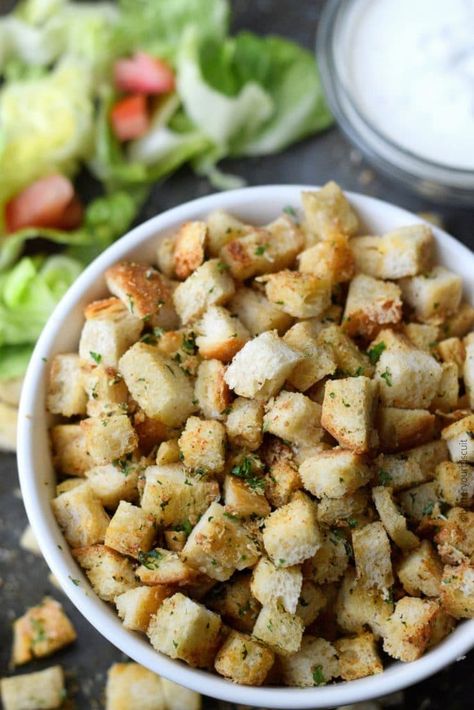 Garlic Parmesan Croutons are so easy to make. Light and crispy and inexpensive perfect topper to any soup or salad. Totally addictive! Parmesan Croutons, Crouton Recipes, Budget Freezer Meals, Asian Chicken Salads, Gluten Free Menu, Croutons Homemade, Inexpensive Meals, Potatoe Salad Recipe, Soup And Sandwich