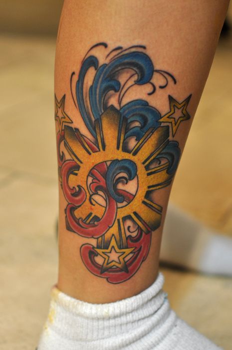 Philippines Tattoo Ideas, Tattoo Filipino, 3 Stars And A Sun, A Sun Tattoo, Traditional Filipino Tattoo, Philippines Tattoo, Filipino Tattoo, Filipino Sun, Dragon Tattoo Drawing