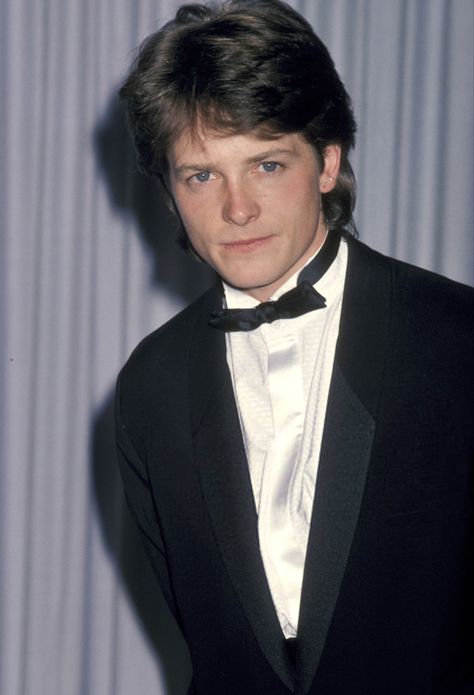 Michael J Fox 80s, Michael J Fox Young, Michael Fox, 80’s Aesthetic, 80’s Men, Fox Photos, 90s Actors, Fox Pictures, Michael J Fox