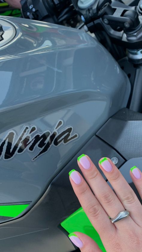 Kawasaki Nails, Green Nails, Manicure, Nail Designs, Nails, Green, Design