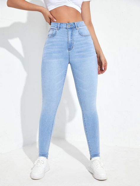 Light Wash  Collar  Denim Plain Skinny Embellished High Stretch  Women Denim Jean Claro, Normal Jeans, Outfits Con Jeans, Fearless Women, Jeans Claro, Types Of Jeans, Moda Jeans, Light Blue Jeans, Fashion Hacks Clothes